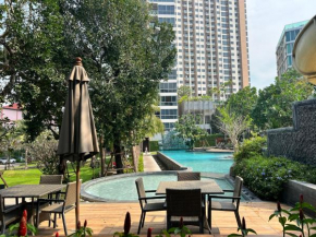 Uplifting 2-BDR Sea View Condo UNIXX South Pattay